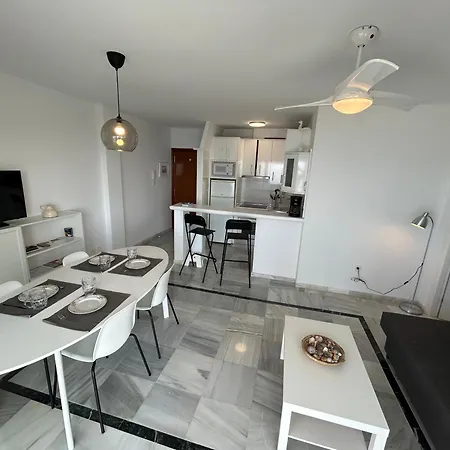 Apartment En Primera Linea De Playa Torrox