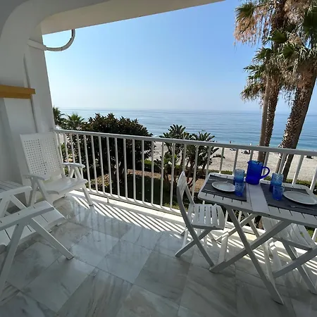 Apartment En Primera Linea De Playa *