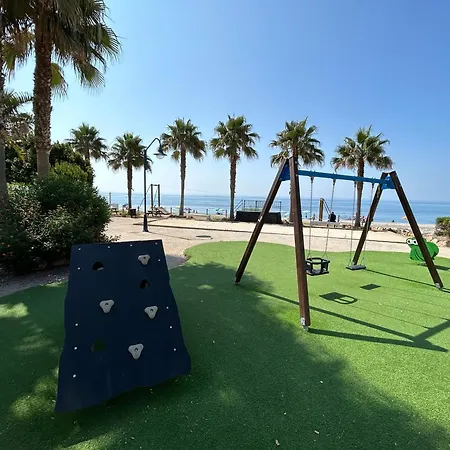 En Primera Linea De Playa